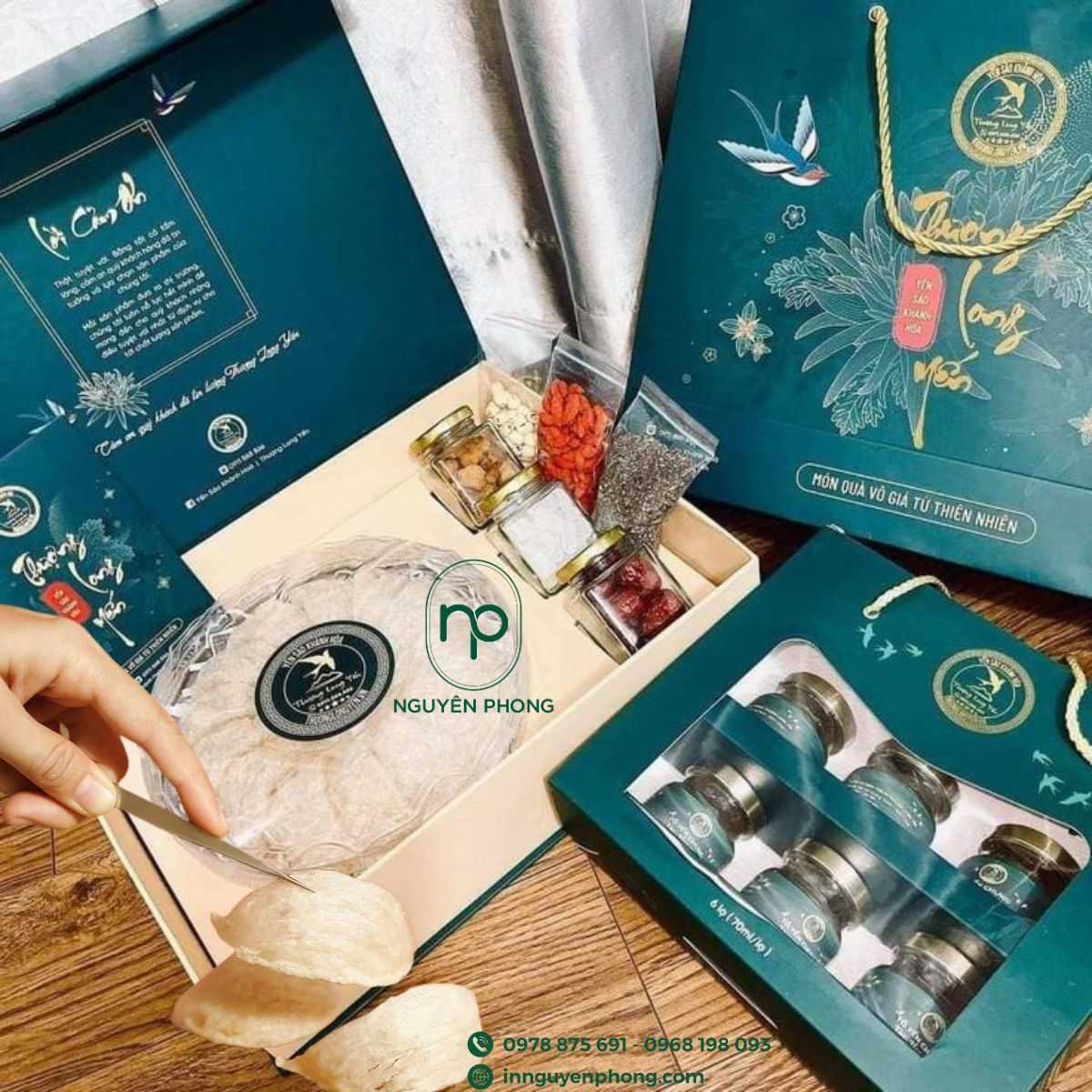 Mẫu túi giấy đựng yến sào sang trọng